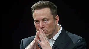 X : Elon Musk